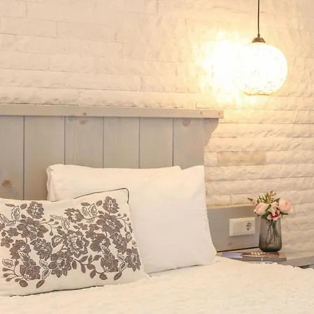 Ceylan Boutique House 2* Kaş